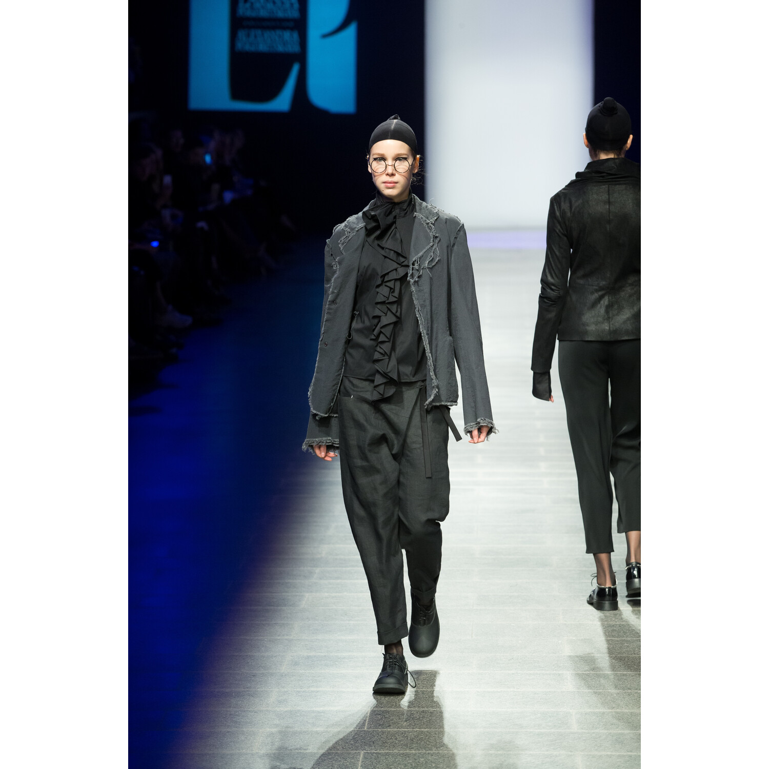 Фото Larissa Pogoretskaya SPRING 2018 READY-TO-WEAR Лариса Погорецкая весна- лето 2018 Санкт Петербург MBFDays